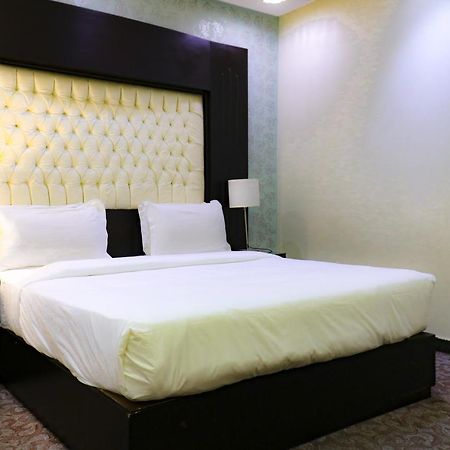 Diyafat Al Saada Serviced Apartments - Ishbillia ริยาดห์ ภายนอก รูปภาพ
