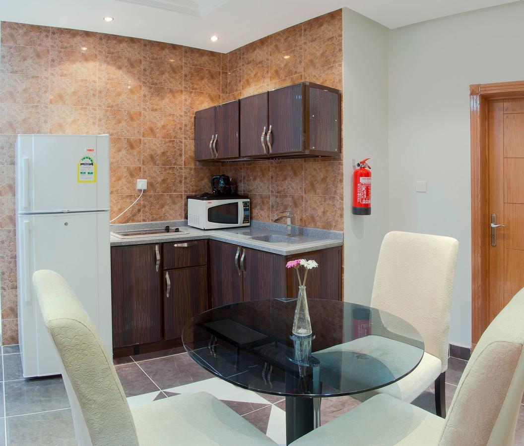 Diyafat Al Saada Serviced Apartments - Ishbillia ริยาดห์ ภายนอก รูปภาพ