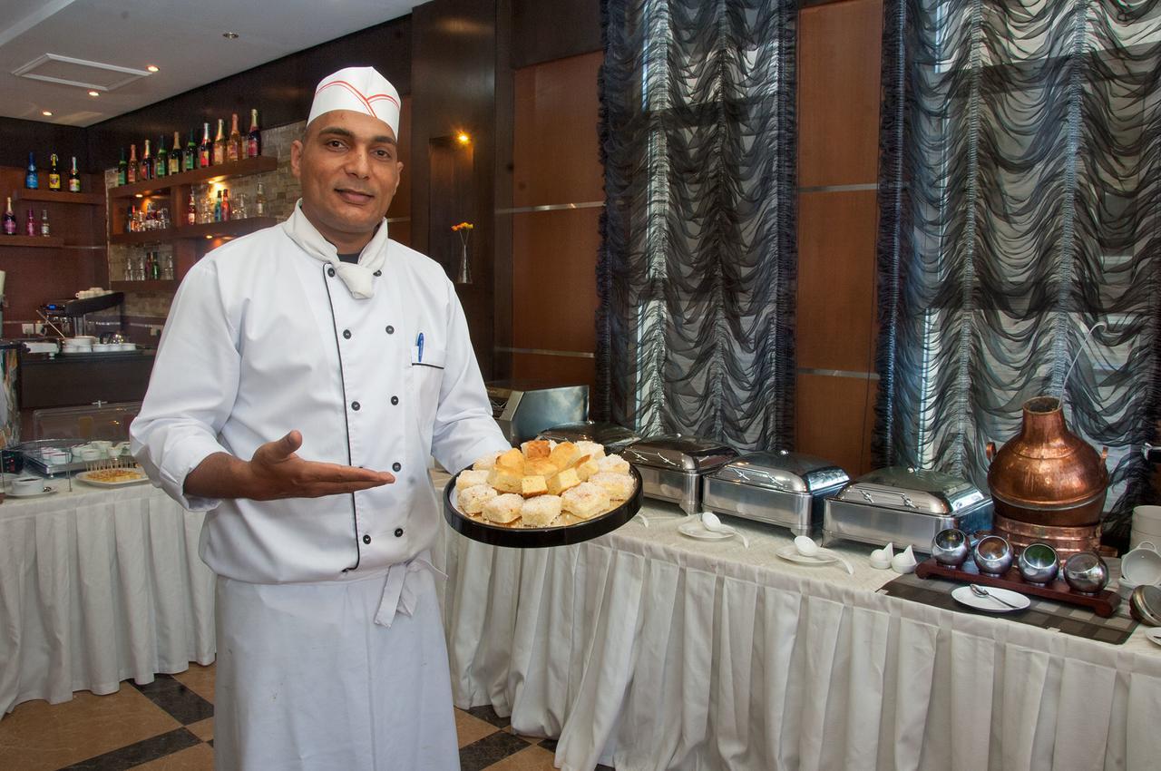 Diyafat Al Saada Serviced Apartments - Ishbillia ริยาดห์ ภายนอก รูปภาพ