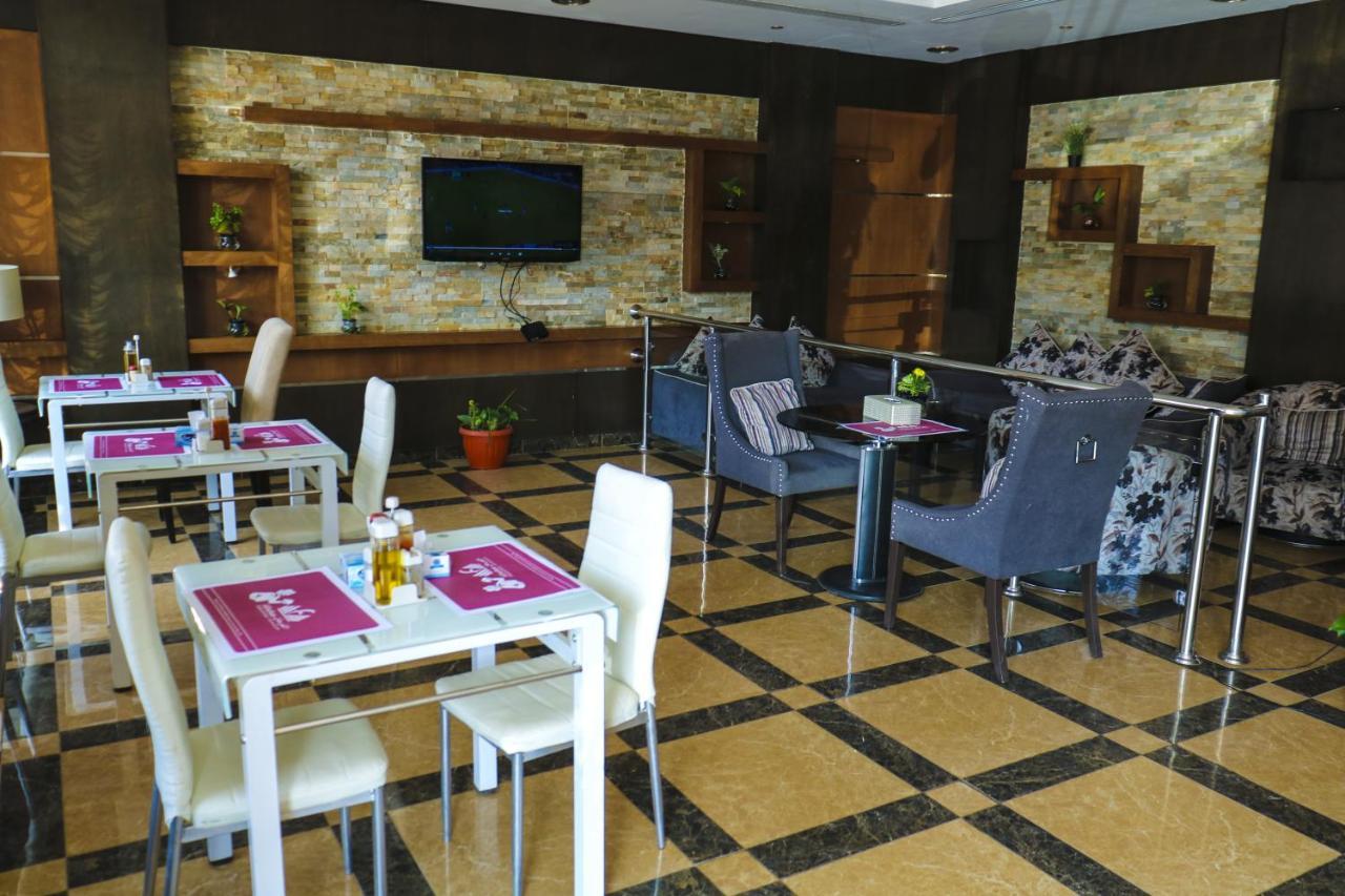 Diyafat Al Saada Serviced Apartments - Ishbillia ริยาดห์ ภายนอก รูปภาพ